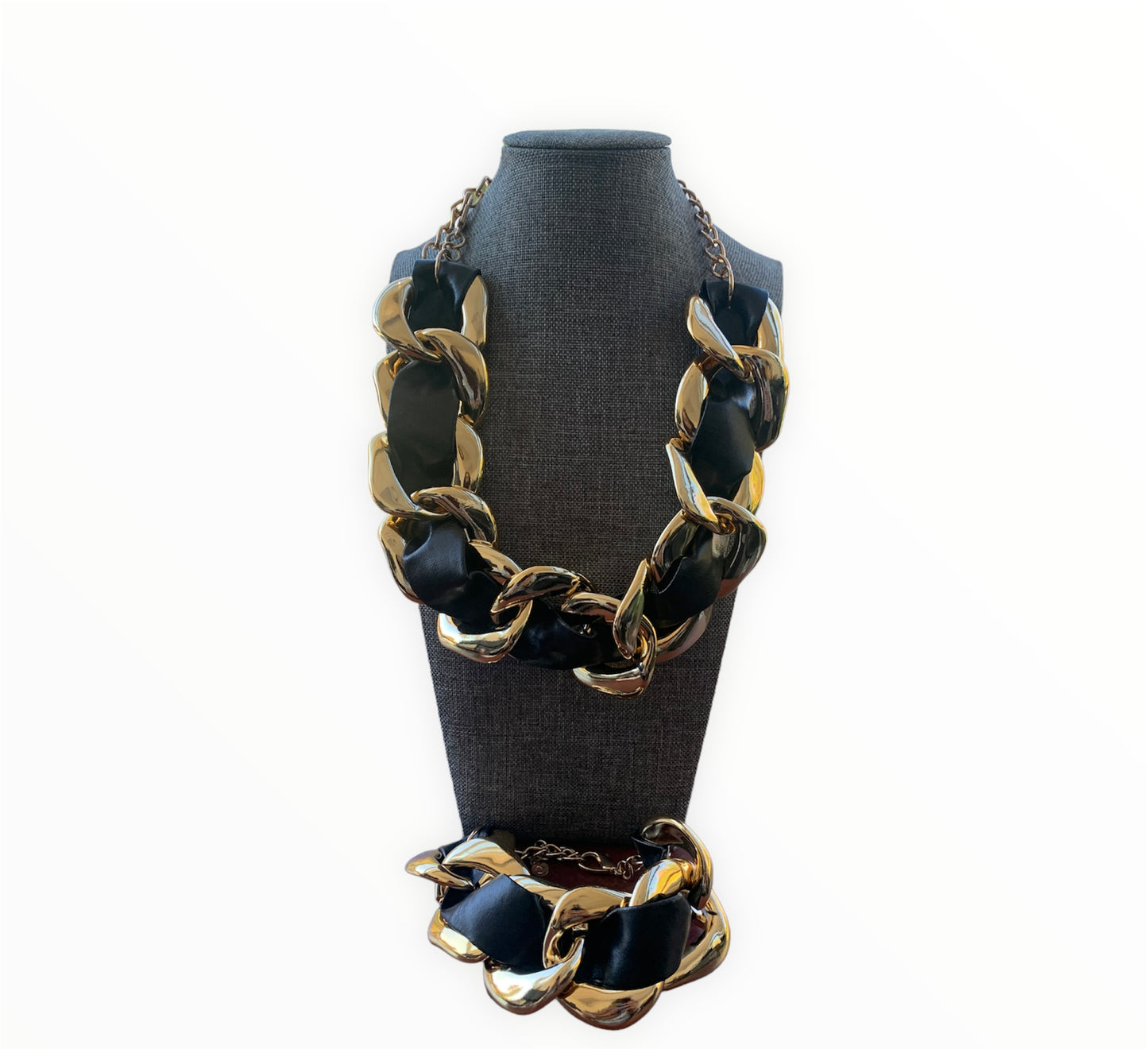 Chain Link Necklace Set